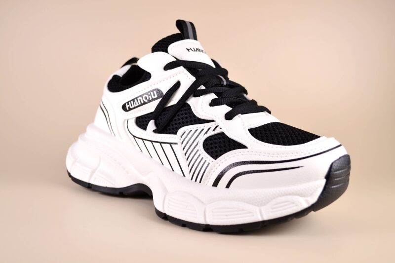 Жіночі кросівки Hua Boost BW