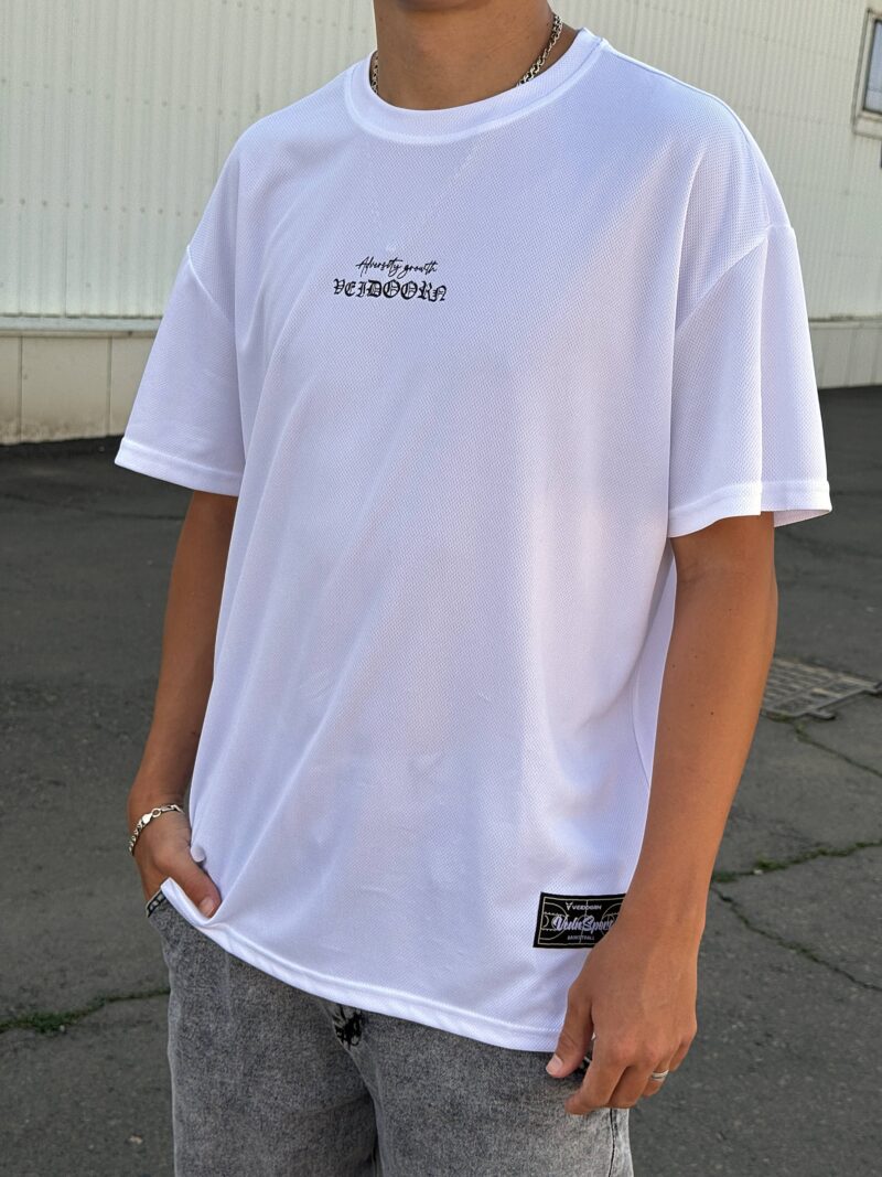 Чоловіча футболка V Summer White
